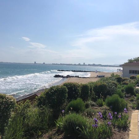 Apartment In Prestige Fort Beach Свети Влас Екстериор снимка