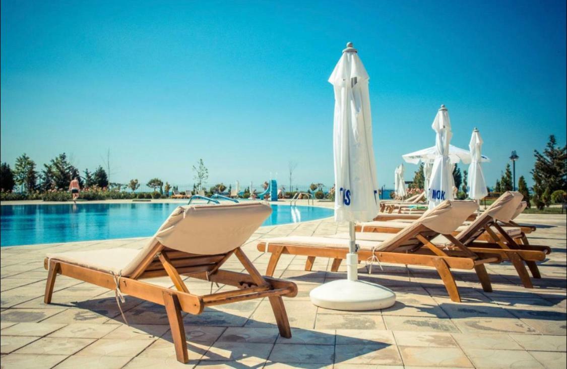 Apartment In Prestige Fort Beach Свети Влас Екстериор снимка