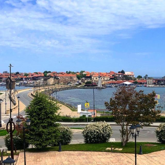 Apartment In Prestige Fort Beach Свети Влас Екстериор снимка